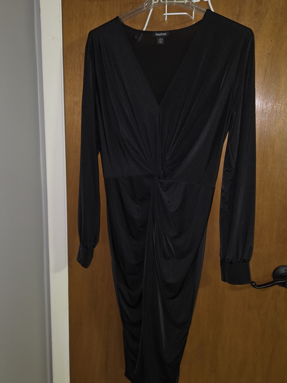 Boohoo Black And Brown Twist Front Long Sleeve Dresses